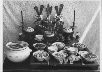 Bàn cúng táo quân của một gia đình hà nội năm 1955